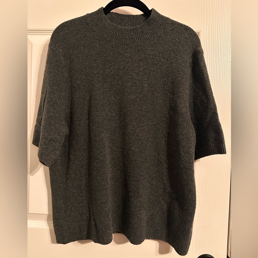 Abercrombie & Fitch Dark Gray Skimming Moockneck Sweater Tee